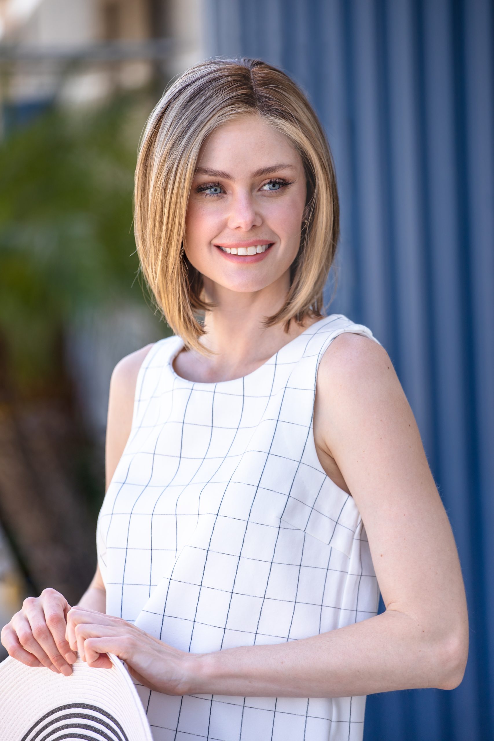 Cameron_24BT18S8_main