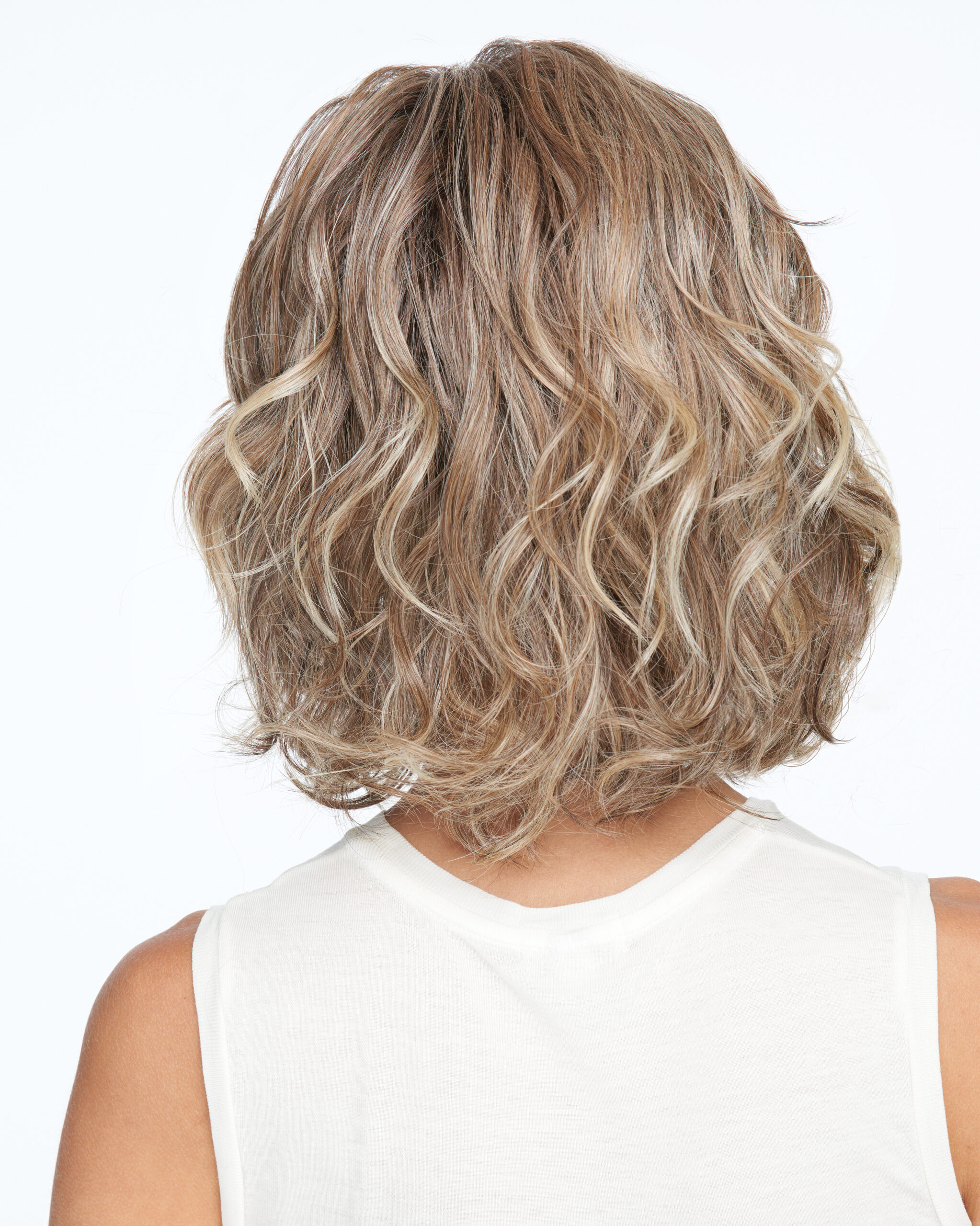 RW-Editors-Pick-Elite-Model-Side-3-scaled