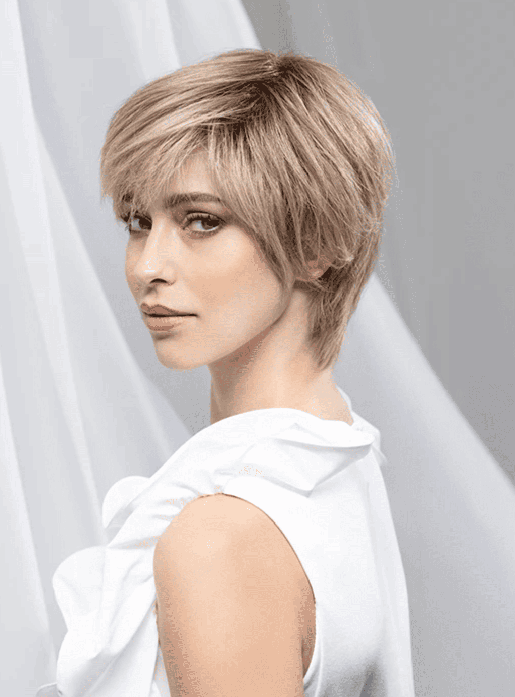Award Wig 8